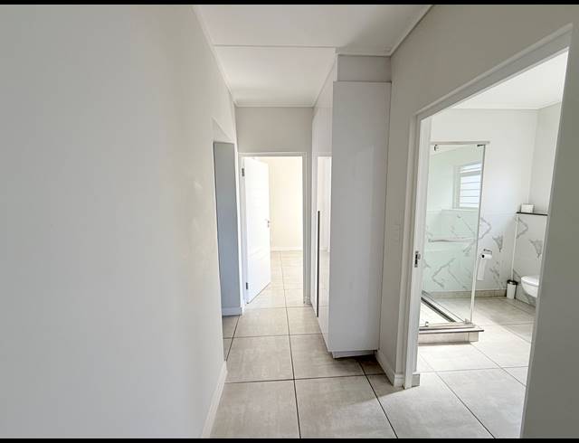 3 BEDROOM APARTMENT TO LET IN IZINGA